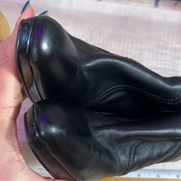 RSVP Black VEGAN Faux Leather  Zipper High Heeled  Boots 5.5 Womens - Picture 7 of 8